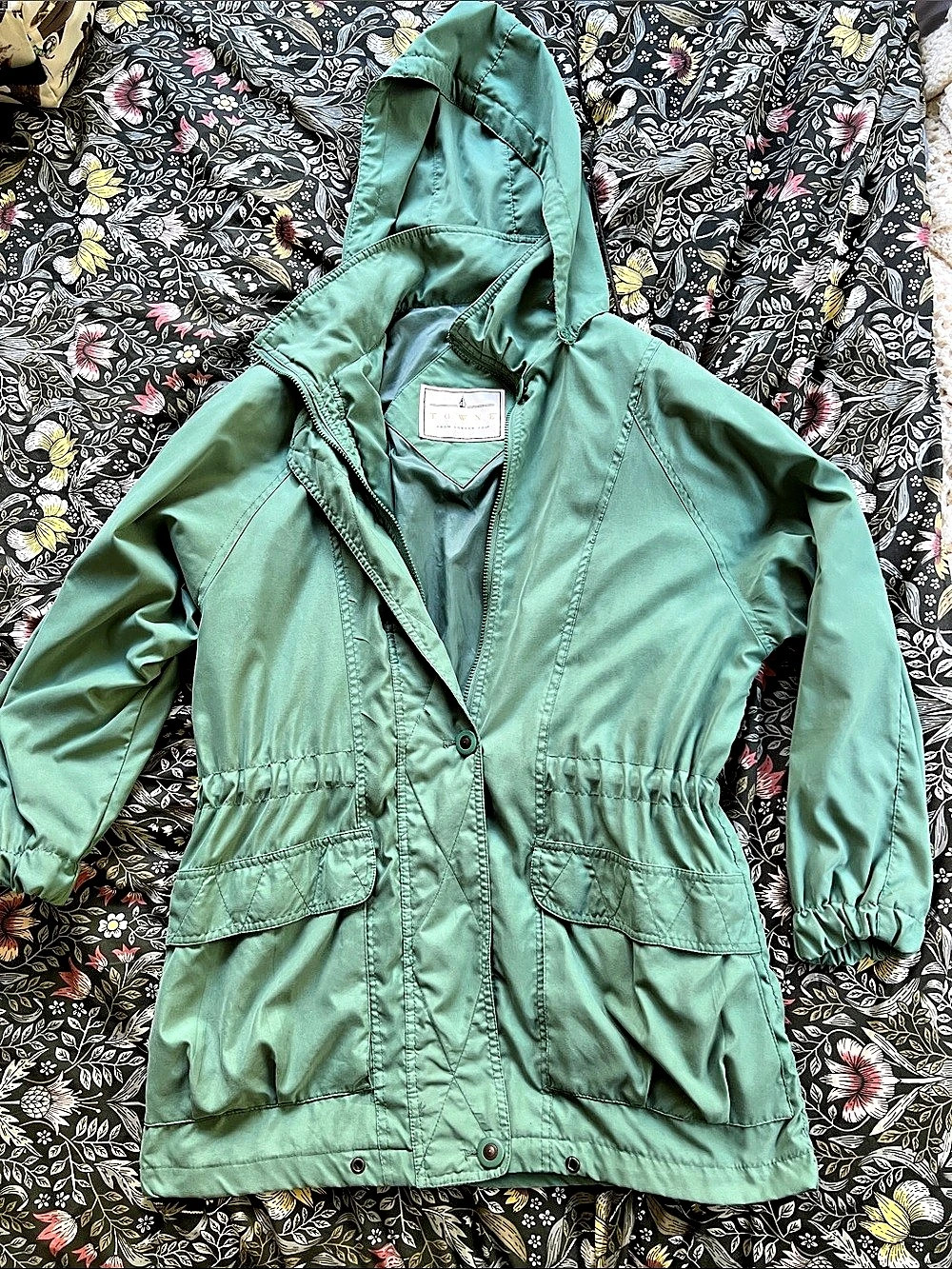 Vintage London Log Towne Lightweight Jacket - Pistachio green - Padded Shoulder